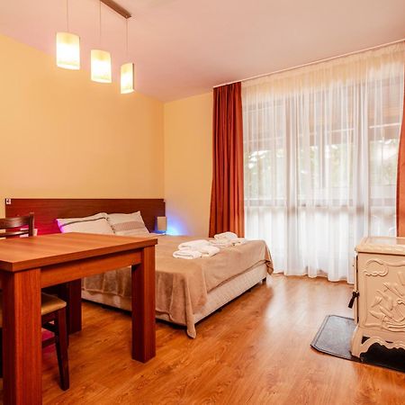 Studio By Mountain Lakes Ezerovo  Esterno foto